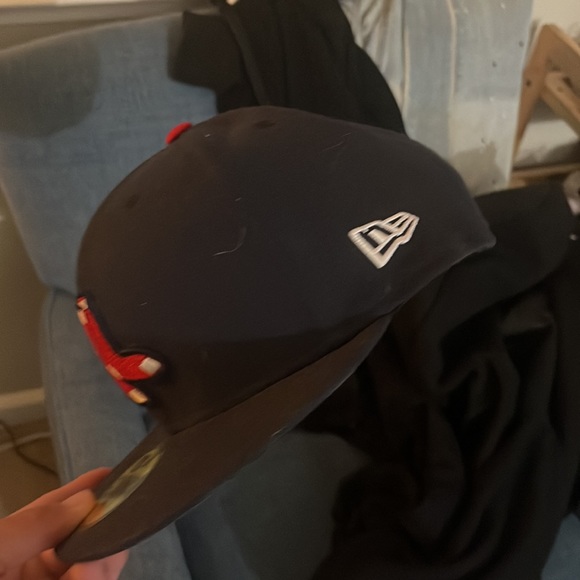 Boston New Era - Picture 3 of 5